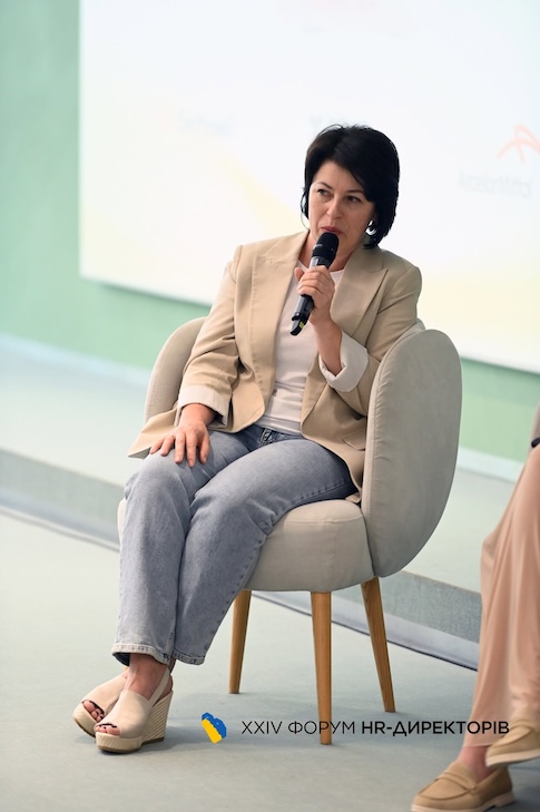 Олена Соколова, Директорка департаменту по роботі з людьми фармацевтичної компанії Дарниця